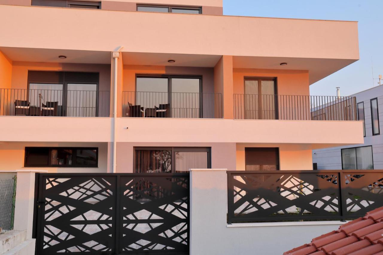 Apartmani More بيبينيا المظهر الخارجي الصورة
