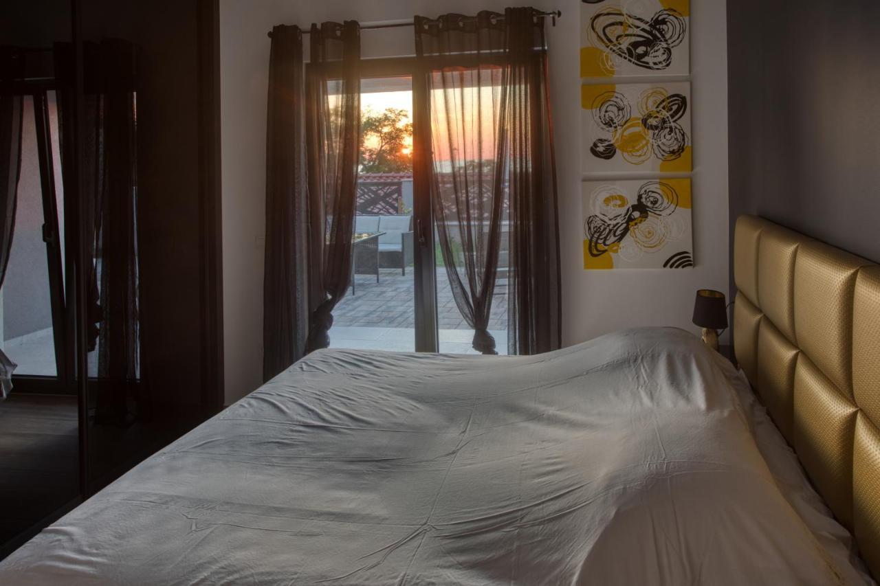 Apartmani More بيبينيا المظهر الخارجي الصورة